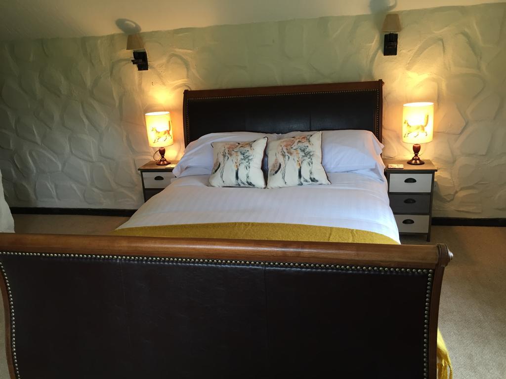 Old Church House Inn Newton Abbot Bilik gambar